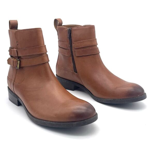 NWT Clarks Artisan Pita Austin Booties in Dark Tan Leather Women’s Size 8 NEW - Picture 1 of 15